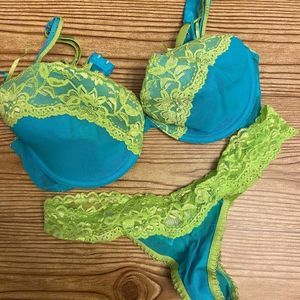 NEW Anchor Bra and Panty Set Medium 6 Bra 36D Teal